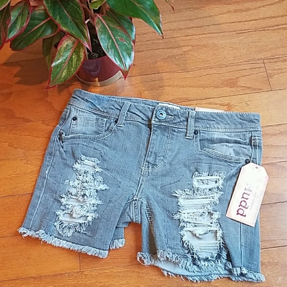 Mudd Pants - NWT Mudd Shorts Size 7